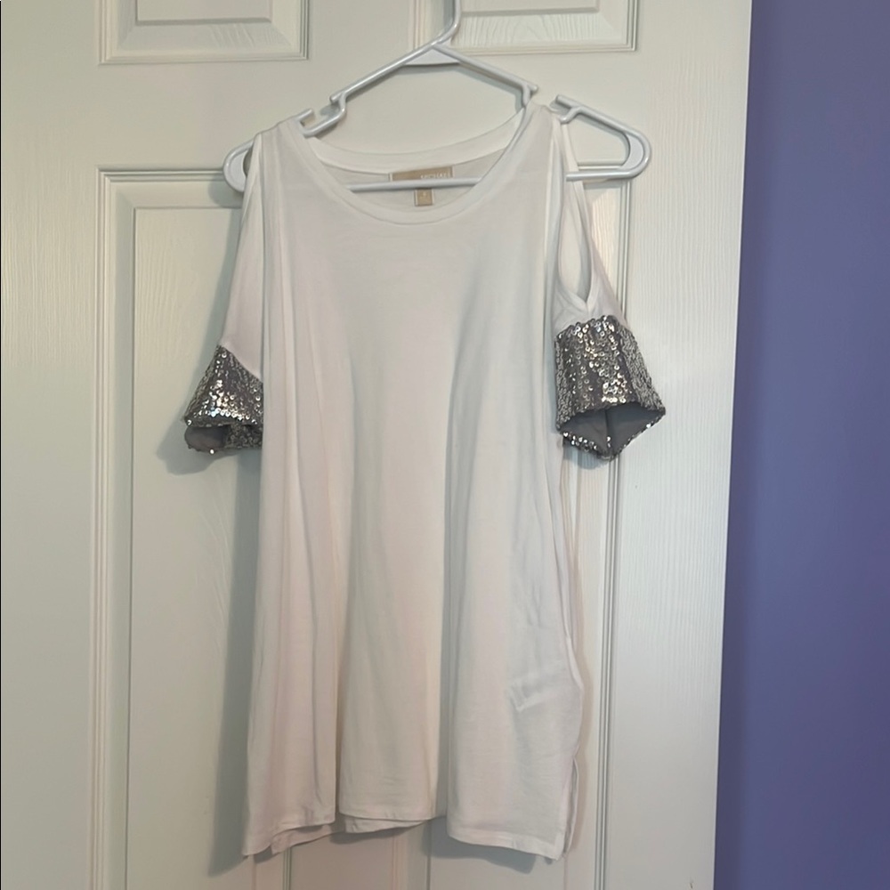 MICHAEL Michael Kors White Short Sleeve T-Shirt with Cut-Out Embellishments